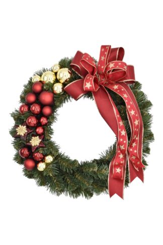 Zelený vianočný veniec na dvere s červenými a zlatými guľami a červeno-zlatou mašľou.